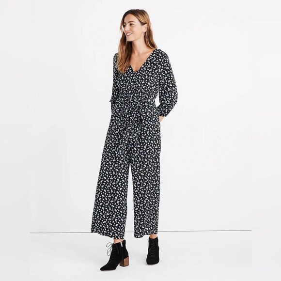 Madewell Pants - Madewell Ruffle Sleeve Jumpsuit - Baby’s Breath Blue - Size XS